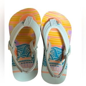 REEF Little Ahi Flip-Flops - Toddlers' size 5/6 NWOT